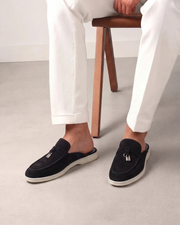 catalog-src:a25dad8c72ce Black Suède Mediterranean Mule
