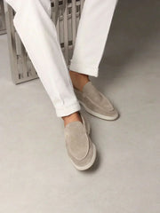 catalog-src:e5b72b1198ca Classic Suède Loafer Light Grey
