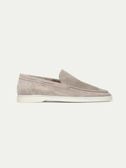 catalog-src:cb0aa96c9239 Classic Suède Loafer Light Grey