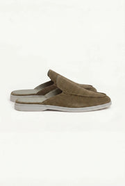 catalog-src:d2b80b424df9 Olive Suède Yacht Mule