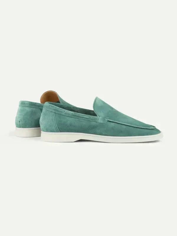 catalog-src:1821660f45b0 Classic Suède Loafer Apple Blue