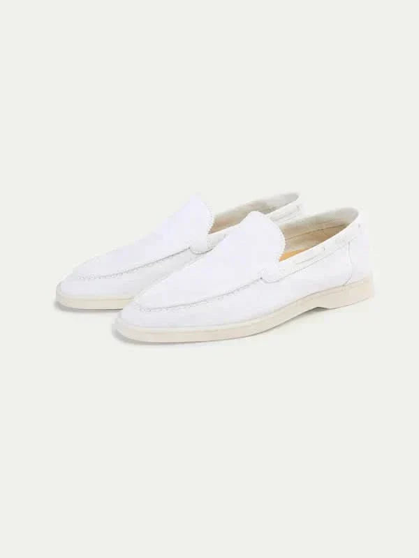 catalog-src:fbf43e697eb5 Classic Suède Loafer Pearl White