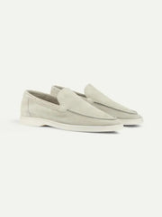 catalog-src:c0b2d05e308e Classic Suède Loafer Creme