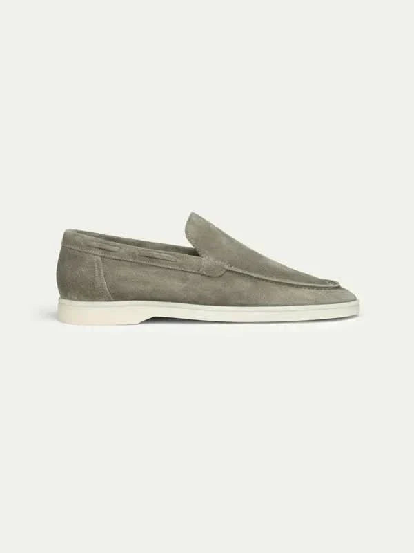 catalog-src:f668b4fa1b4b Classic Suède Loafer Olive Green