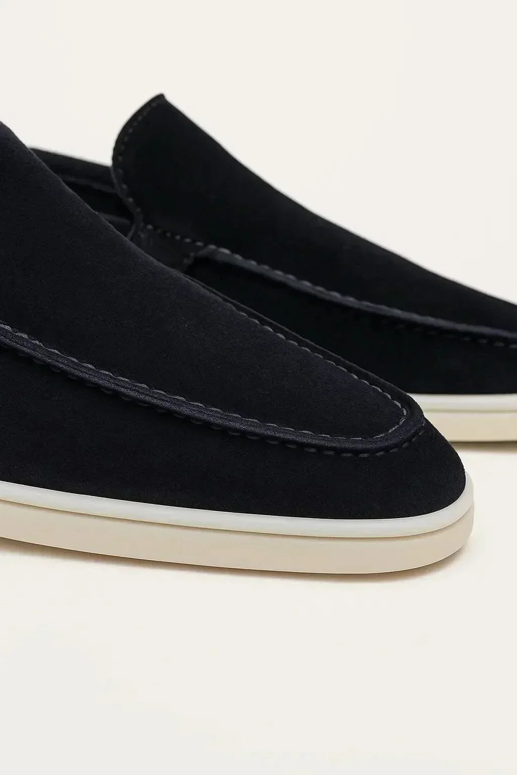 catalog-src:397a55c4bd7e Classic Suède Loafer Navy Blue